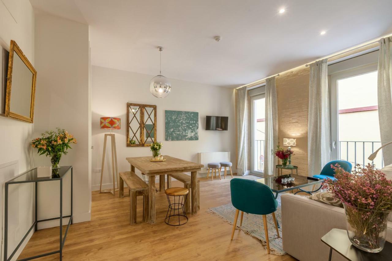 Apartamentos Rg Suites Jardines De Murillo Sevilla Eksteriør bilde
