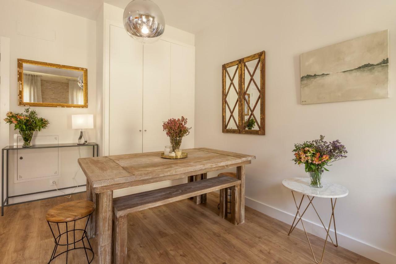 Apartamentos Rg Suites Jardines De Murillo Sevilla Eksteriør bilde