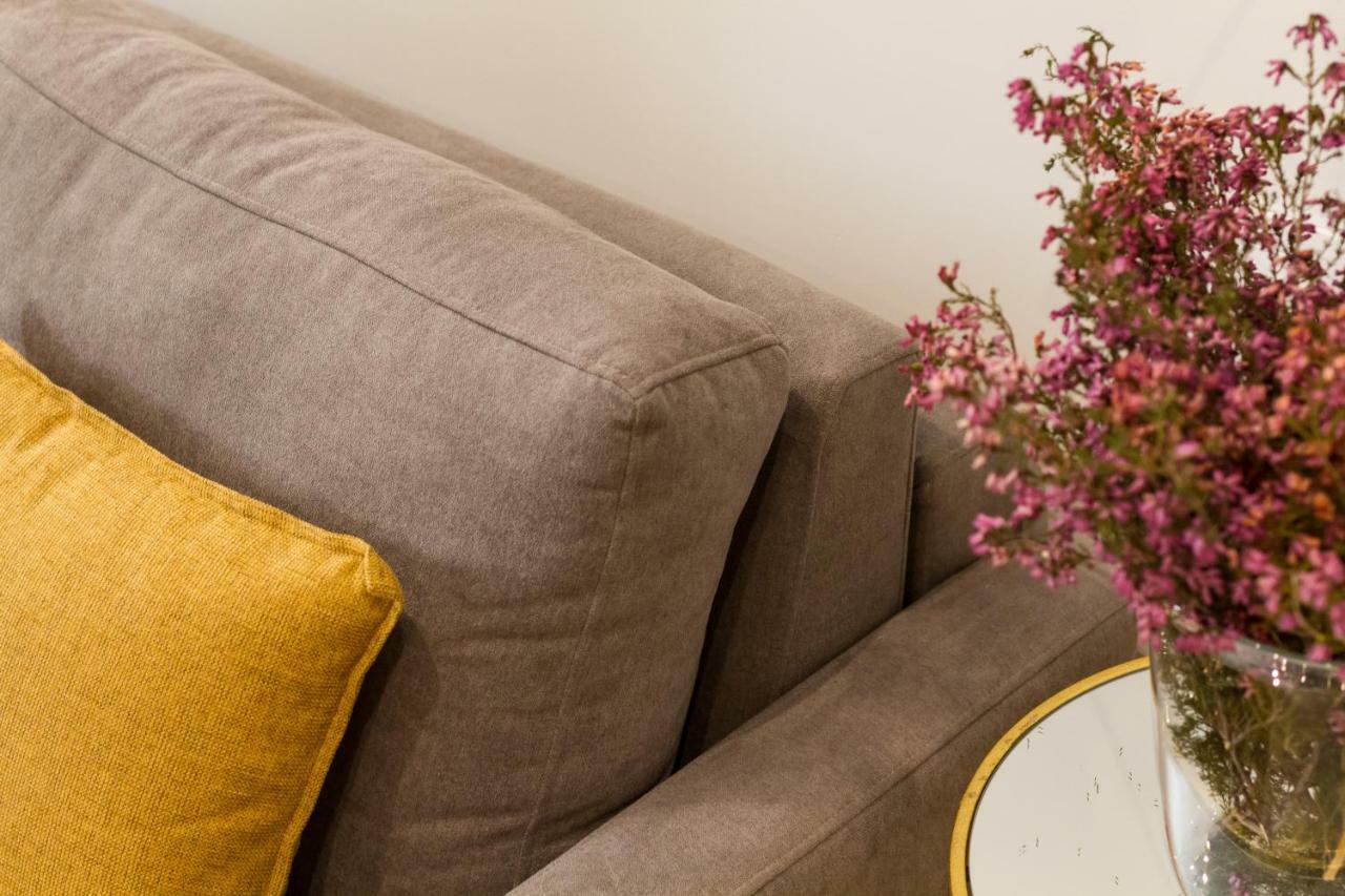 Apartamentos Rg Suites Jardines De Murillo Sevilla Eksteriør bilde