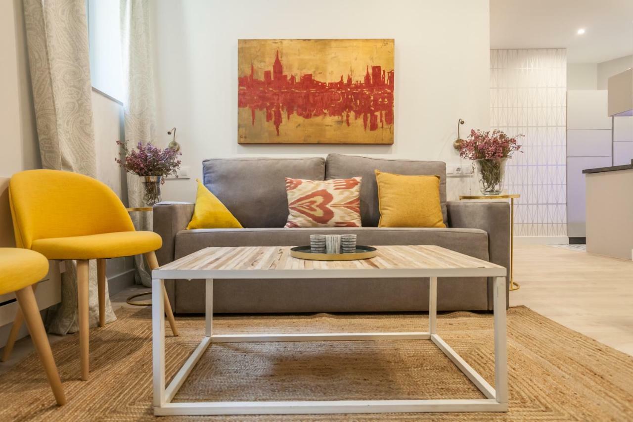 Apartamentos Rg Suites Jardines De Murillo Sevilla Eksteriør bilde