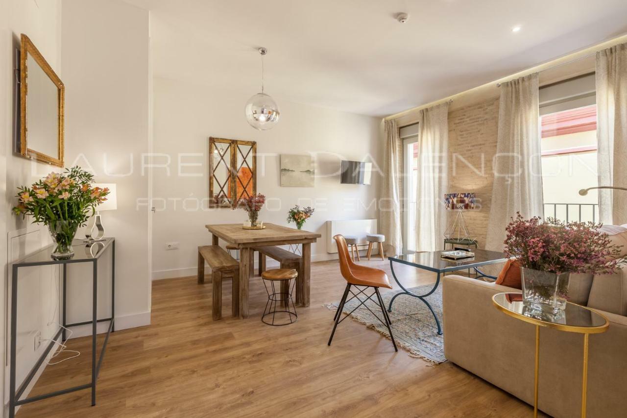 Apartamentos Rg Suites Jardines De Murillo Sevilla Eksteriør bilde